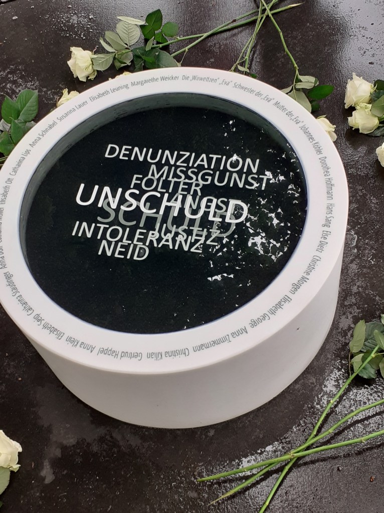 ERINNERN AN DIE OPFER DER HEXENVERFOLGUNG IN&nbsp;MARBURG